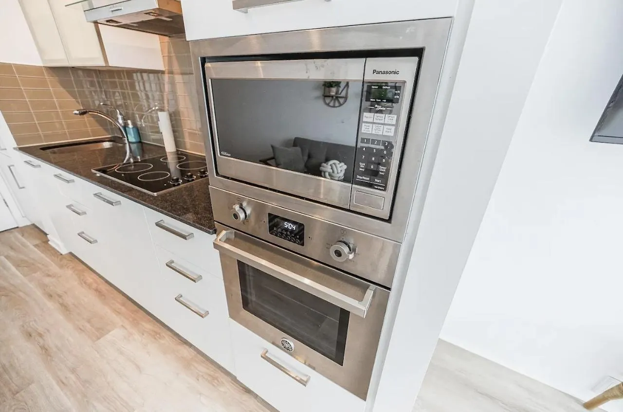 Ferienwohnung Downtown Toronto Gem Apartment