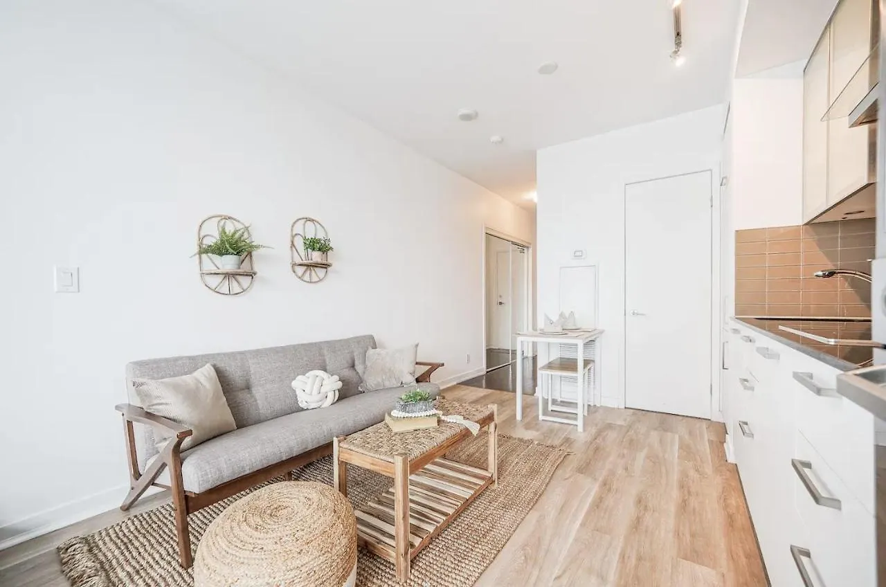 Ferienwohnung Downtown Toronto Gem Apartment